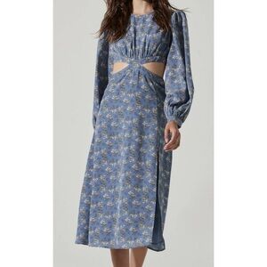 ASTR the label | long sleeve cut out dress in blue and yellow floral